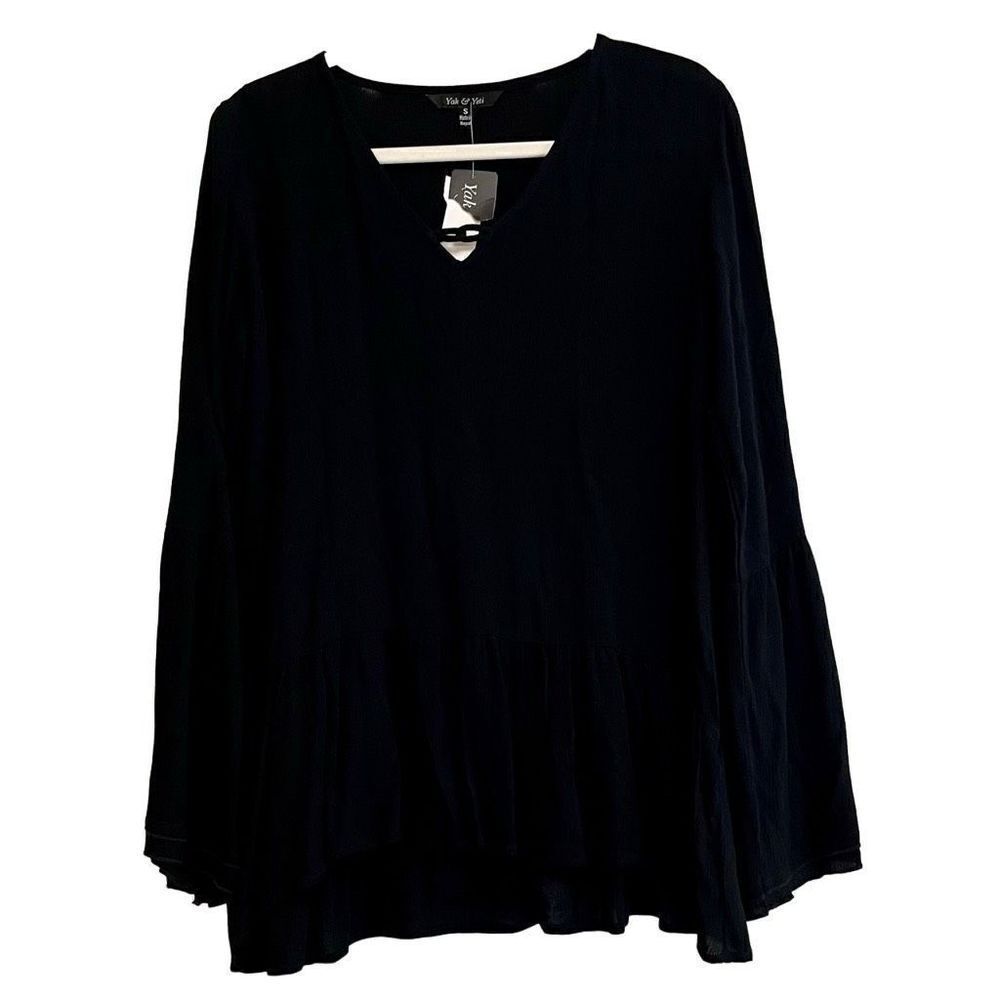 NWT Yak & Yeti Black Women’s Blouse Small